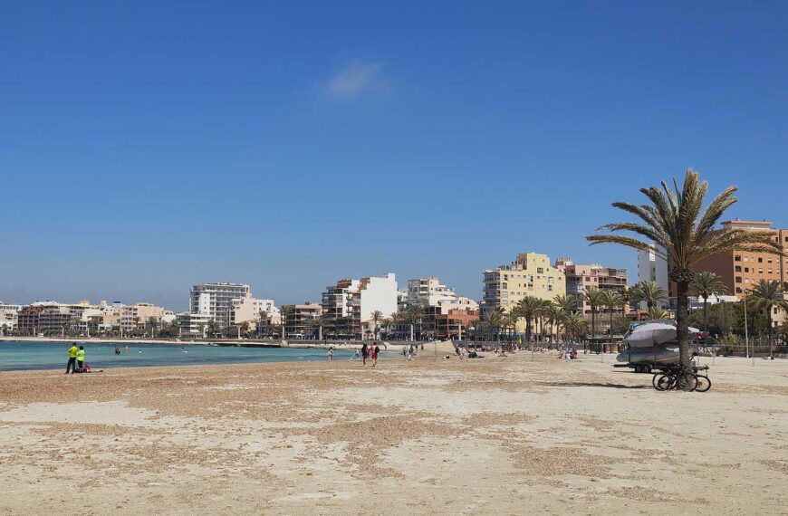 Wann ist es am günstigsten, nach Mallorca zu fliegen? Die besten Zeiten & Spartipps